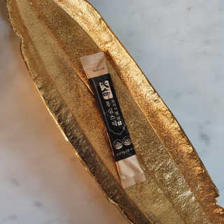 헬스업_천명진프리미엄홍삼스틱_10ml x 30포 — 5점을 준 리뷰어가 2020년 10월 올린 사용 사진