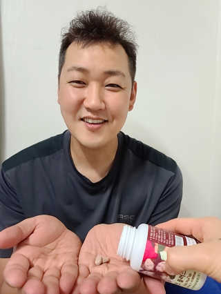 비타맘 키즈플러스업 성장기 어린이 멀티비타민미네랄 120정 — 5점을 준 리뷰어가 2020년 6월 올린 사용 사진