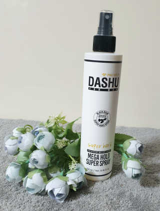 다슈코리아 다슈 포 맨 프리미엄 메가 홀드 슈퍼 스프레이 250ml — 5점을 준 리뷰어가 2020년 11월 올린 사용 사진