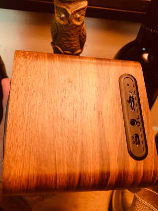 SEVIZ MINI10W 레트로 블루투스 스피커 — 5점을 준 리뷰어가 2020년 9월 올린 사용 사진