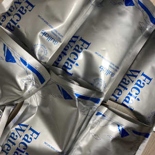 [설랩] 클렌징워터 세안수 500ml x 6팩 — 4점을 준 리뷰어가 2020년 10월 올린 사용 사진