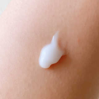 반디니 핸드크림세트 [활기찬 에너지+섬세한 센시티브] — 5점을 준 리뷰어가 2020년 8월 올린 사용 사진