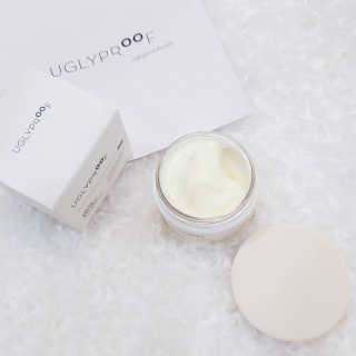 어글리프루프 크림 바이어글리 하이드레이션 샤워 50ml — 4점을 준 리뷰어가 2020년 11월 올린 사용 사진