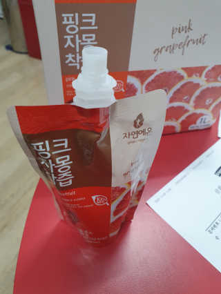 자연에온 핑크 자몽 착즙 100mL 10개입 2BOX — 5점을 준 리뷰어가 2020년 10월 올린 사용 사진