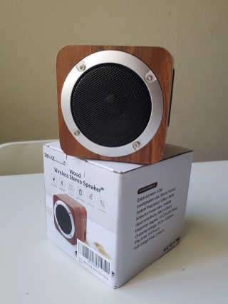 SEVIZ MINI10W 레트로 블루투스 스피커 — 4점을 준 리뷰어가 2020년 10월 올린 사용 사진