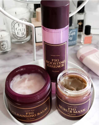 ChelseaLearnsMakeup님이 올린 리뷰 사진 1