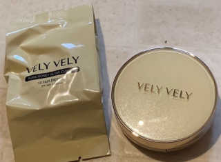 VELY VELY 아우라 허니 글로우 쿠션 — 3.5점을 준 리뷰어가 2020년 4월 올린 사용 사진