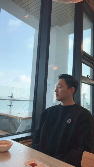 다슈코리아 다슈 클래식 인크레더블 샤인 포마드 — 5점을 준 리뷰어가 2020년 11월 올린 사용 사진