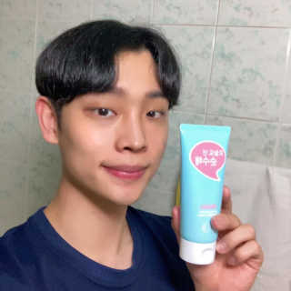 IO 아이오 오늘도 넌 순수해 - 약산성 클렌징폼 — 5점을 준 리뷰어가 2020년 12월 올린 사용 사진