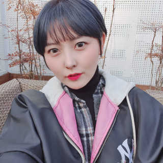 [헤어더뷰] 염색, 컷, 클리닉 중 택1 — 5점을 준 리뷰어가 2020년 4월 올린 사용 사진