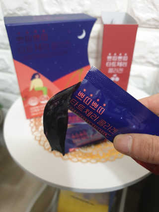서울약사신협_쁘띠쁘띠타트체리콜라겐_20g x 14포 — 5점을 준 리뷰어가 2020년 12월 올린 사용 사진