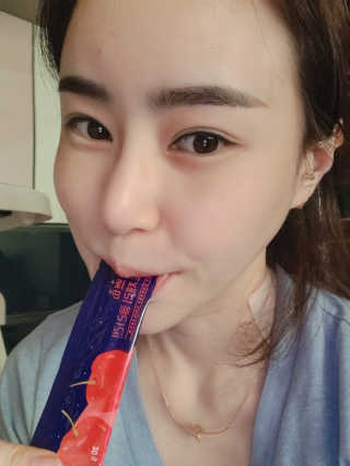 서울약사신협_쁘띠쁘띠타트체리콜라겐_20g x 14포 — 4점을 준 리뷰어가 2020년 12월 올린 사용 사진