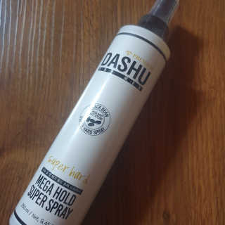 다슈코리아 다슈 포 맨 프리미엄 메가 홀드 슈퍼 스프레이 250ml — 5점을 준 리뷰어가 2020년 7월 올린 사용 사진