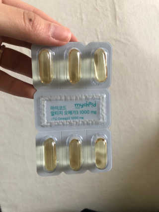 JW중외제약 마이코드 알티지 오메가3 1000 mg — 5점을 준 리뷰어가 2020년 10월 올린 사용 사진