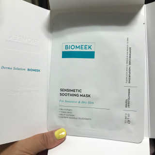 바이오믹 BIOMEEK SENSIMETIC SOOTHING MASK.S — 5점을 준 리뷰어가 2020년 7월 올린 사용 사진
