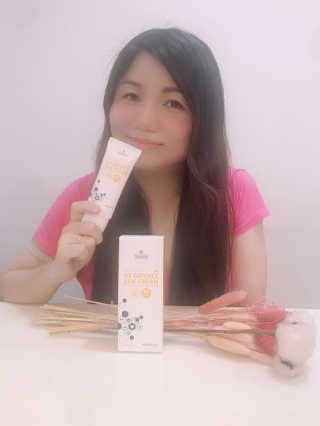 트리티스 SG_[TREATIS] UV Defence Sun Cream — 5점을 준 리뷰어가 2020년 10월 올린 사용 사진