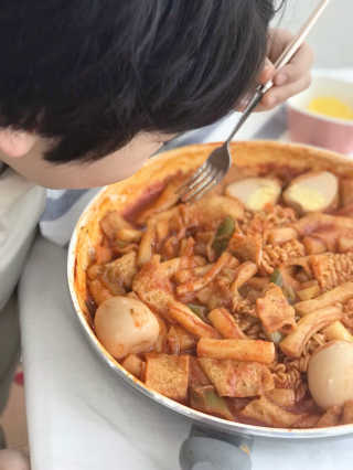 화곡미담 옛날 떡볶이 — 5점을 준 리뷰어가 2020년 4월 올린 사용 사진