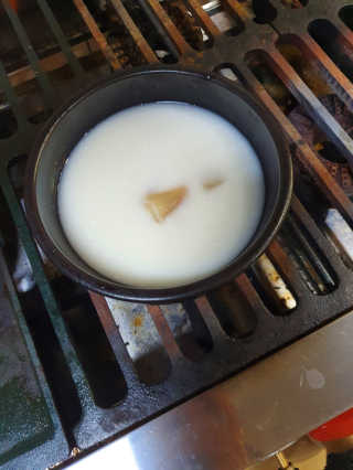 한촌몰 설렁탕집 가마솥 도가니탕 350g x 2팩 — 5점을 준 리뷰어가 2020년 8월 올린 사용 사진