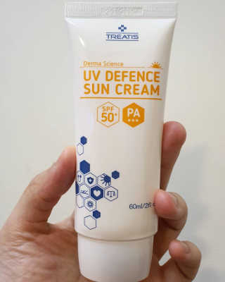 트리티스 SG_[TREATIS] UV Defence Sun Cream — 5점을 준 리뷰어가 2020년 10월 올린 사용 사진
