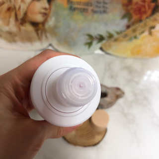 어글리프루프 에센스 스탑디어글리 레드모먼트 에센스 120ml — 5점을 준 리뷰어가 2020년 7월 올린 사용 사진