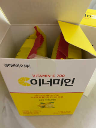 이너미인 VITAMIN-C 700 — 5점을 준 리뷰어가 2020년 9월 올린 사용 사진