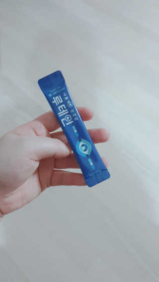 서울약사신협_내몸애눈건강루테인_2g x 50포 — 5점을 준 리뷰어가 2020년 4월 올린 사용 사진