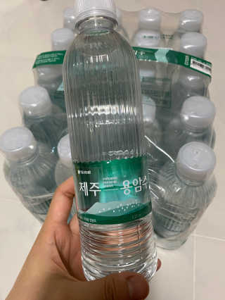 닥터유 제주용암수 닥터유 용암수 — 5점을 준 리뷰어가 2020년 8월 올린 사용 사진