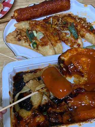 죠스떡볶이 [죠스푸드] 짜빠떡볶이+떡또그+범벅만두 신메뉴 3종 — 3.5점을 준 리뷰어가 2020년 4월 올린 사용 사진
