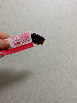 헬스업_쁘띠쁘띠석류콜라겐젤리_20g x 14포 — 5점을 준 리뷰어가 2020년 10월 올린 사용 사진