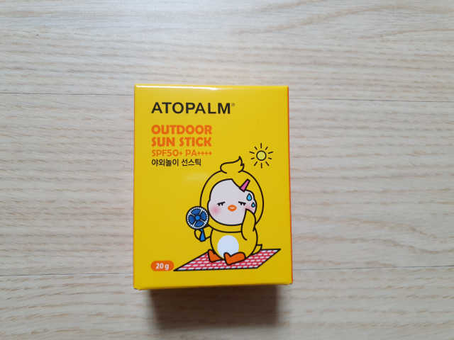 아토팜 야외놀이 선스틱 SPF50+ PA++++ 리뷰 사진