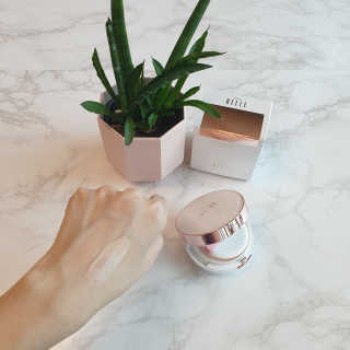 디어벨르 크림쿠션 DEAR BELLE CREAM COUSION — 5점을 준 리뷰어가 2020년 7월 올린 사용 사진