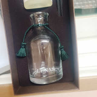 레나스 프리미엄 아로마 디퓨저 200ml  [1SET] — 5점을 준 리뷰어가 2020년 10월 올린 사용 사진