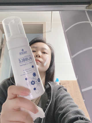 [트리티스] 버블 폼 클렌저 200ml — 4점을 준 리뷰어가 2020년 10월 올린 사용 사진