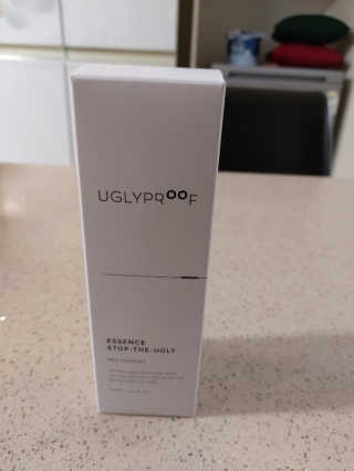 어글리프루프 에센스 스탑디어글리 레드모먼트 에센스 120ml — 5점을 준 리뷰어가 2020년 10월 올린 사용 사진