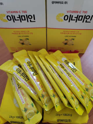 이너미인 VITAMIN-C 700 — 5점을 준 리뷰어가 2020년 10월 올린 사용 사진