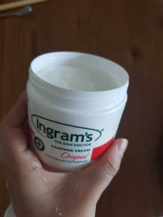 인그람스 캠퍼 크림 오리지널 300ml — 5점을 준 리뷰어가 2020년 4월 올린 사용 사진