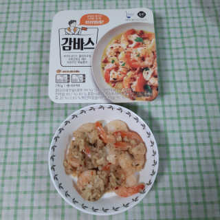 [심플리쿡]GS25 감바스,통목살스테이크SET — 5점을 준 리뷰어가 2020년 10월 올린 사용 사진