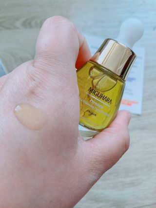 미구하라 프리미엄 울트라 화이트닝 퍼펙트 앰플 오리진  20ml — 5점을 준 리뷰어가 2020년 4월 올린 사용 사진