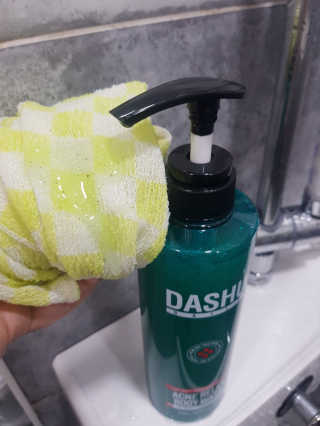 다슈코리아 다슈 데일리 아크네 릴렉스 바디워시 500ml — 5점을 준 리뷰어가 2020년 6월 올린 사용 사진