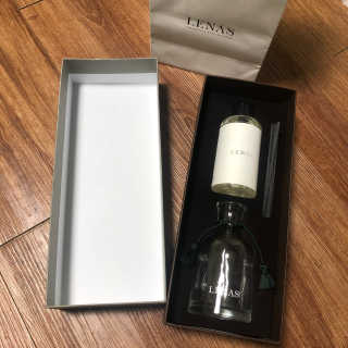 레나스 프리미엄 아로마 디퓨저 200ml  [1SET] — 5점을 준 리뷰어가 2020년 10월 올린 사용 사진