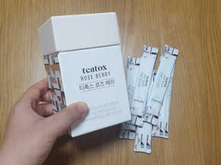 세렌디뷰티_이너뷰티 티톡스 로즈 베리 — 5점을 준 리뷰어가 2020년 7월 올린 사용 사진