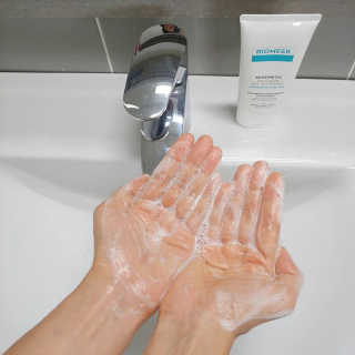 바이오믹 BIOMEEK SENSIMETIC MILD ACID CLEANSER — 4.5점을 준 리뷰어가 2020년 6월 올린 사용 사진