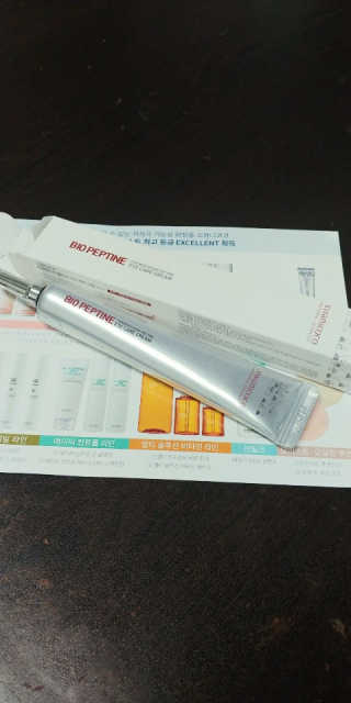 스와니코코 펩타이드 아이크림 튜브형 20ml — 5점을 준 리뷰어가 2020년 9월 올린 사용 사진