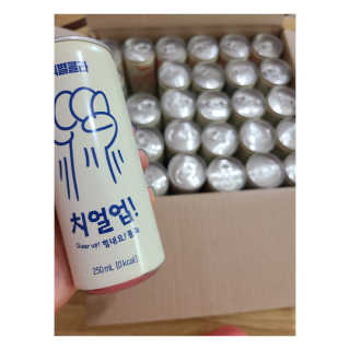 일화 No 슈가0Kcal 스테비아 톡별콜라 콤보팩 250mlX30 캔 — 4.5점을 준 리뷰어가 2020년 7월 올린 사용 사진