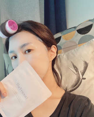 이너풀 하이 모이스처라이징 바이오셀룰로오스 마스크 — 4.5점을 준 리뷰어가 2020년 7월 올린 사용 사진