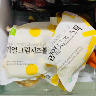가치식탁 리얼치즈스틱, 리얼크림치즈볼 — 5점을 준 리뷰어가 2020년 8월 올린 사용 사진