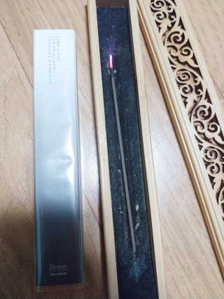 [블룸스튜디오] 향으로 기억되는 모든 순간 3종中택1 — 5점을 준 리뷰어가 2020년 11월 올린 사용 사진