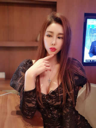 비타브리드C12 페이스 브라이트닝 — 5점을 준 리뷰어가 2020년 9월 올린 사용 사진