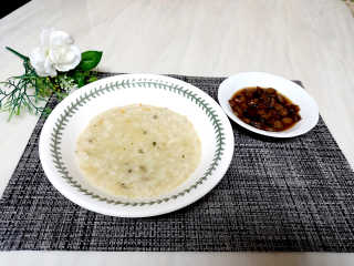 바다는다웰빙이다 완도사랑 전복죽 250g - 2팩 + 전복장조림 2팩 — 4점을 준 리뷰어가 2020년 9월 올린 사용 사진