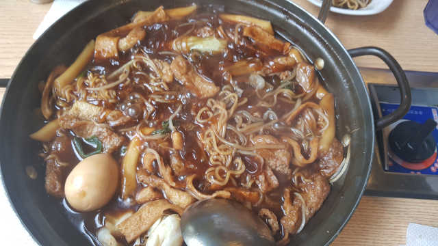 [개성떡볶이 서현점] 즉떡2인분+토핑c+꼬마만두튀김 리뷰 사진